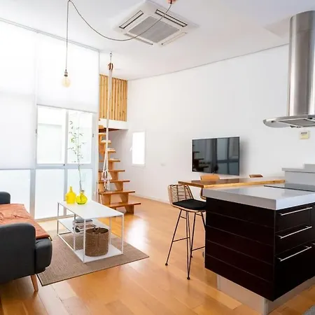 Behouse Alameda إشبيلية