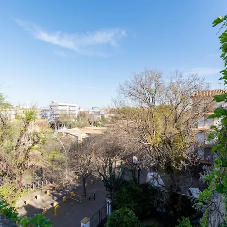 Behouse Alameda شقة إشبيلية